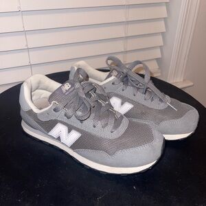 New Balance 515 Kids' Sneakers in Gray and White